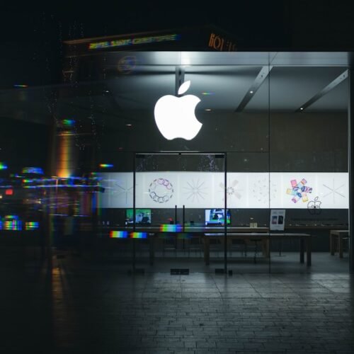 Photo Operating System Wars